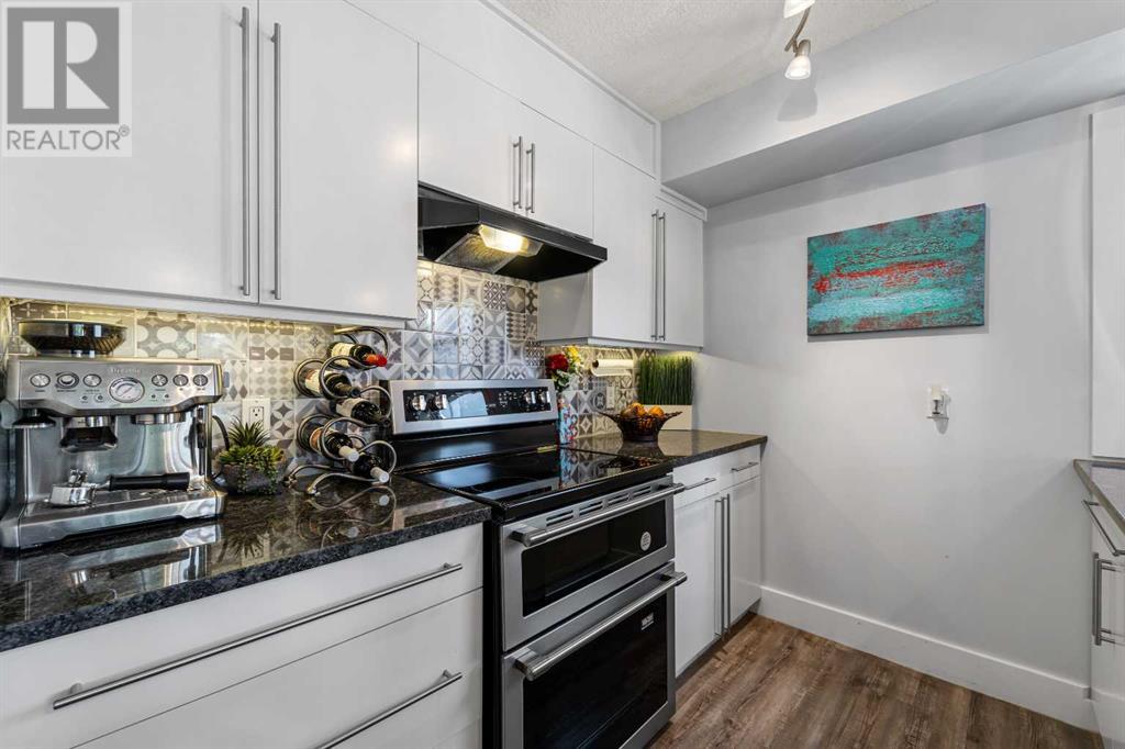 Single Family House for Sale in    Avenue SW Altadore Calgary 