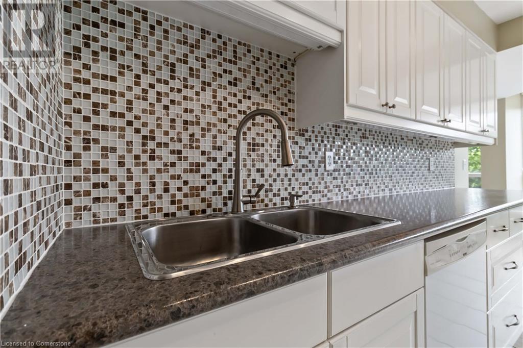 Photo 11 of 1276 Maple Crossing Boulevard Unit 412, Burlington ON