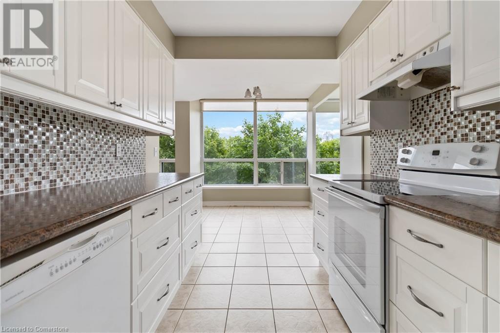 Photo 12 of 1276 Maple Crossing Boulevard Unit 412, Burlington ON
