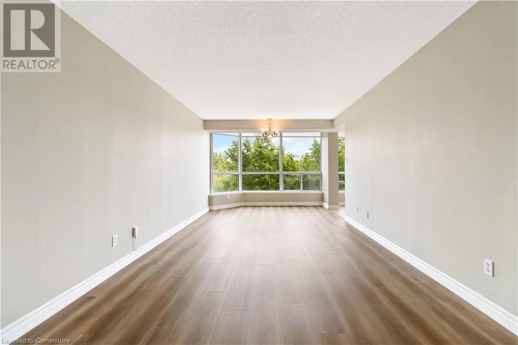 Photo 15 of 1276 Maple Crossing Boulevard Unit 412, Burlington ON