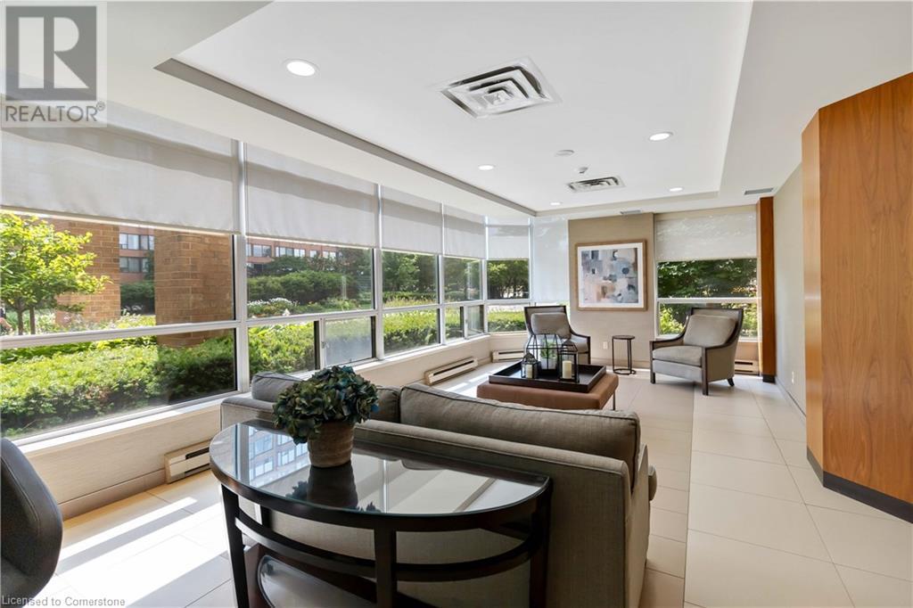 Photo 30 of 1276 Maple Crossing Boulevard Unit 412, Burlington ON