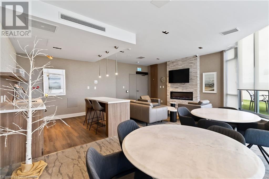 Photo 34 of 1276 Maple Crossing Boulevard Unit 412, Burlington ON