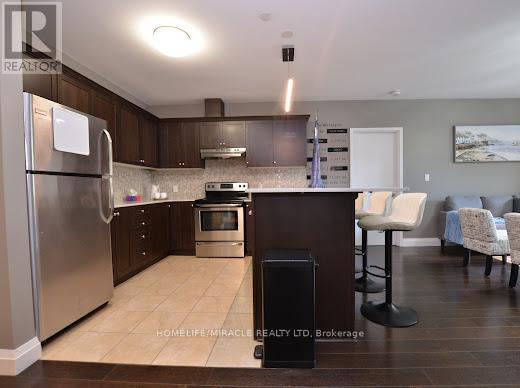 Photo 15 of 105 26 Wellington Street, St Catharines ON