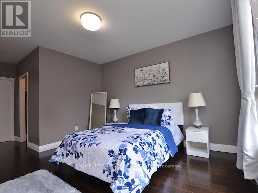 Photo 26 of 105 26 Wellington Street, St Catharines ON