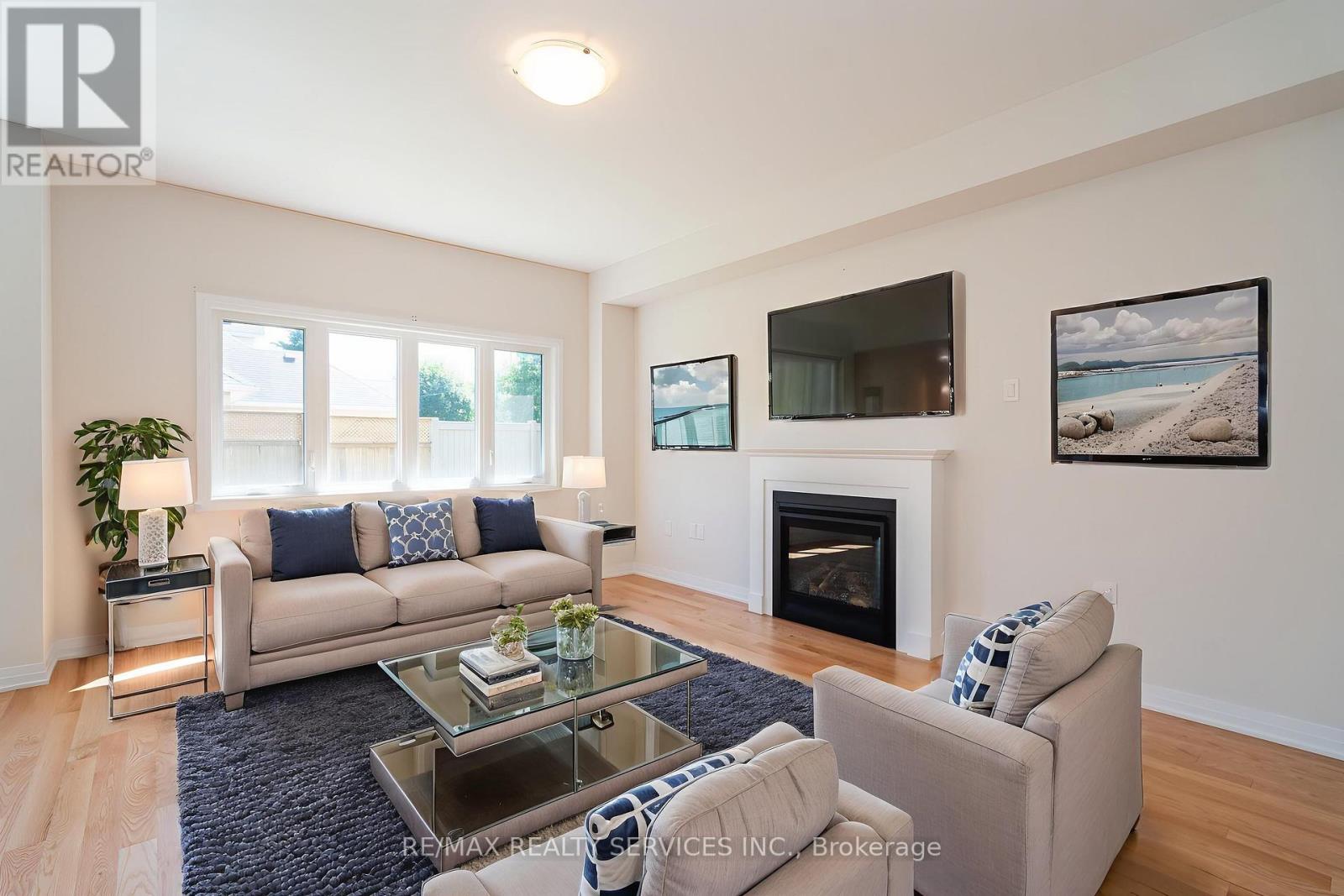 Photo 24 of 269 Dingman Street, Wellington North ON
