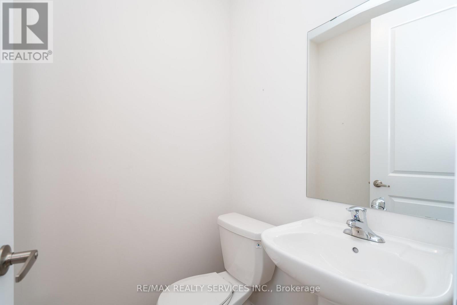 Photo 39 of 269 Dingman Street, Wellington North ON