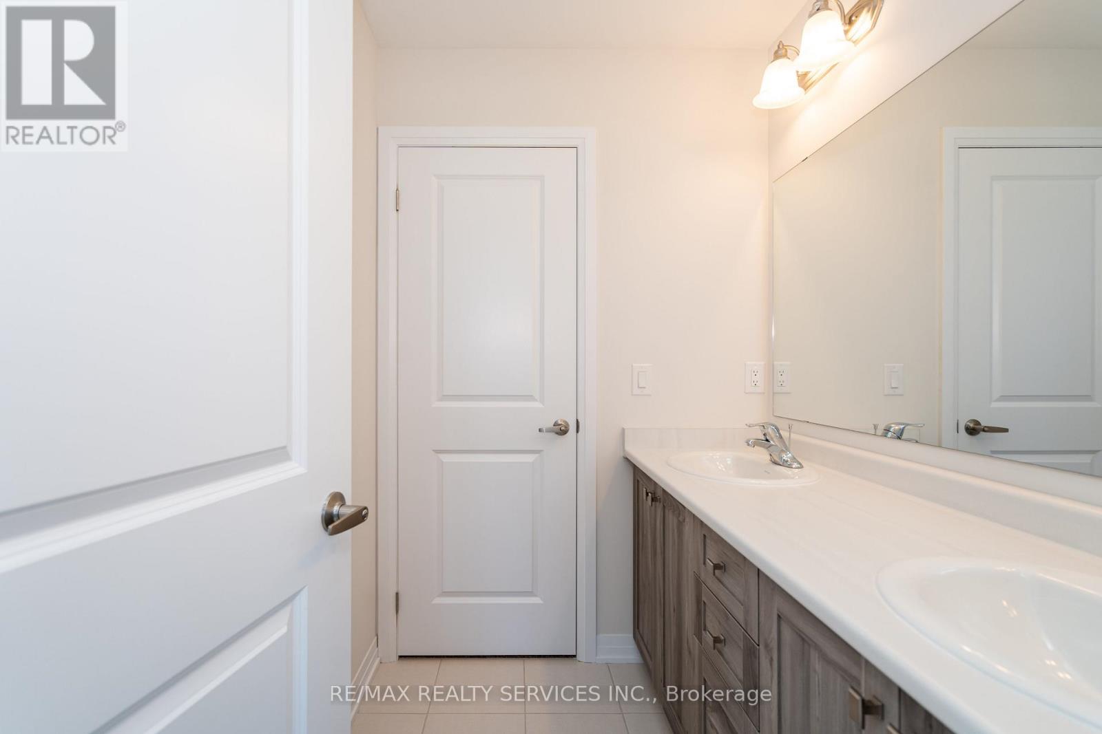 Photo 42 of 269 Dingman Street, Wellington North ON