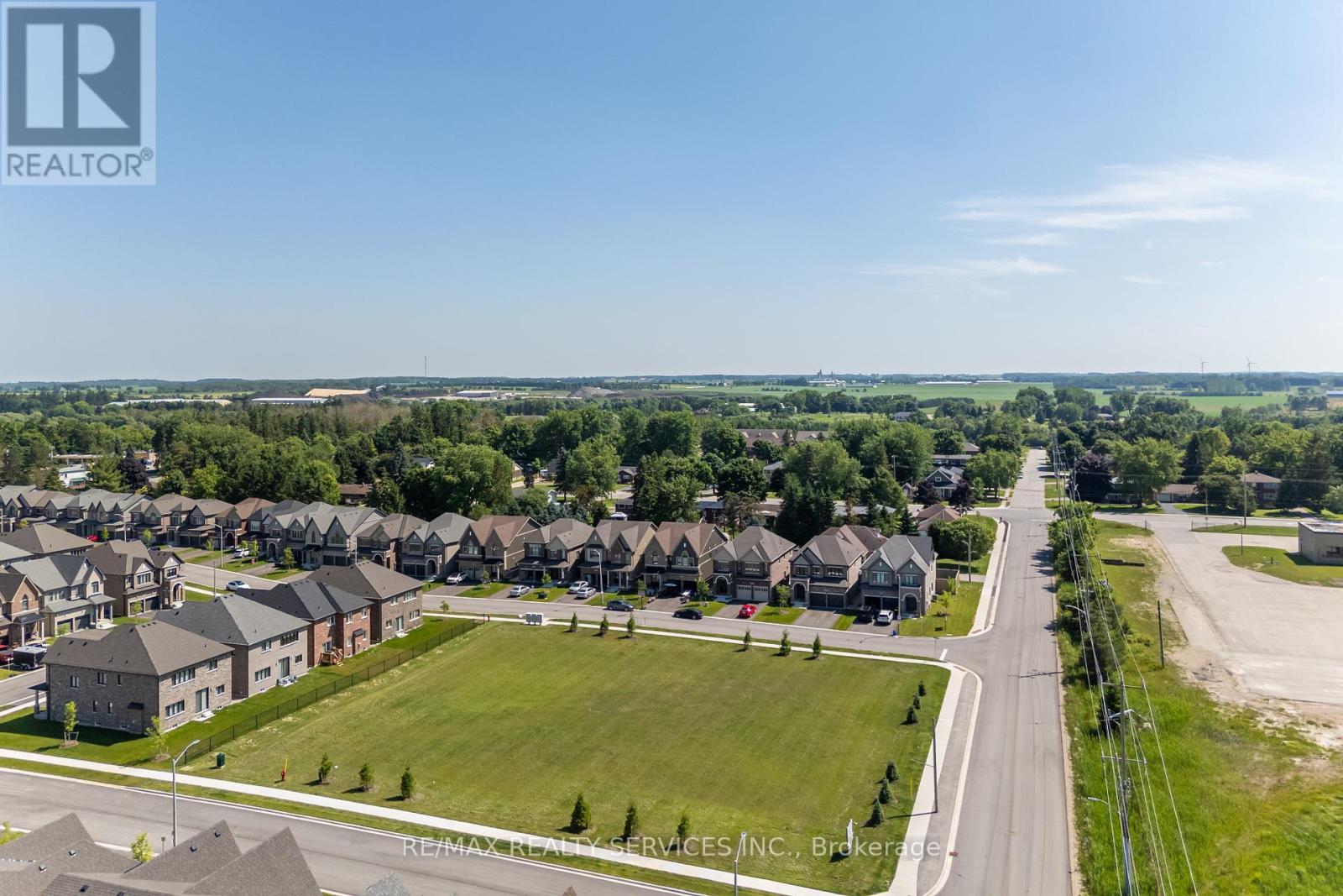 Photo 19 of 269 Dingman Street, Wellington North ON