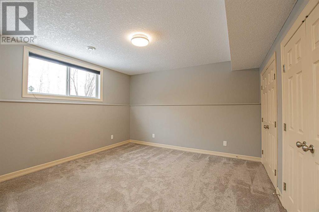 Photo 11 of 10101 72 A Avenue, Grande Prairie AB