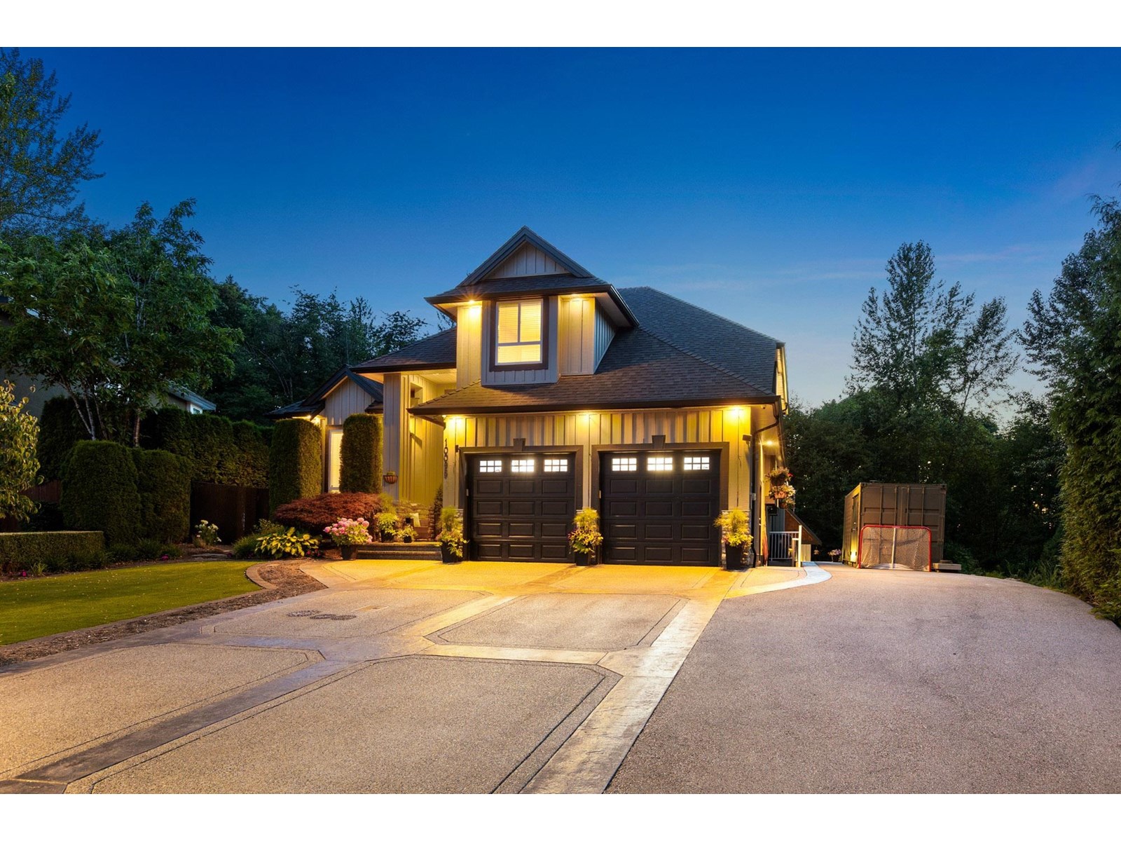 Photo 1 of 10095 181 Street, Surrey BC