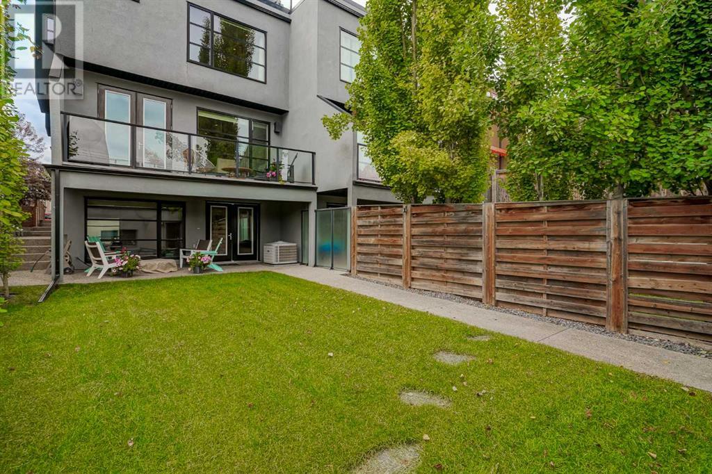 Single Family House for Sale in   Avenue SW South Calgary Calgary 
