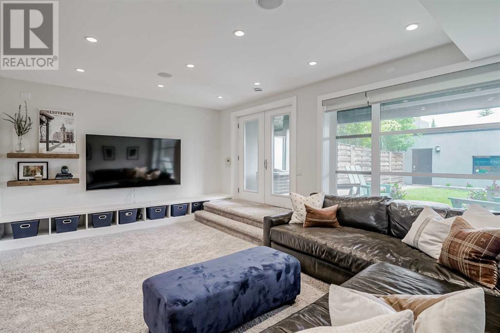 Single Family House for Sale in   Avenue SW South Calgary Calgary 