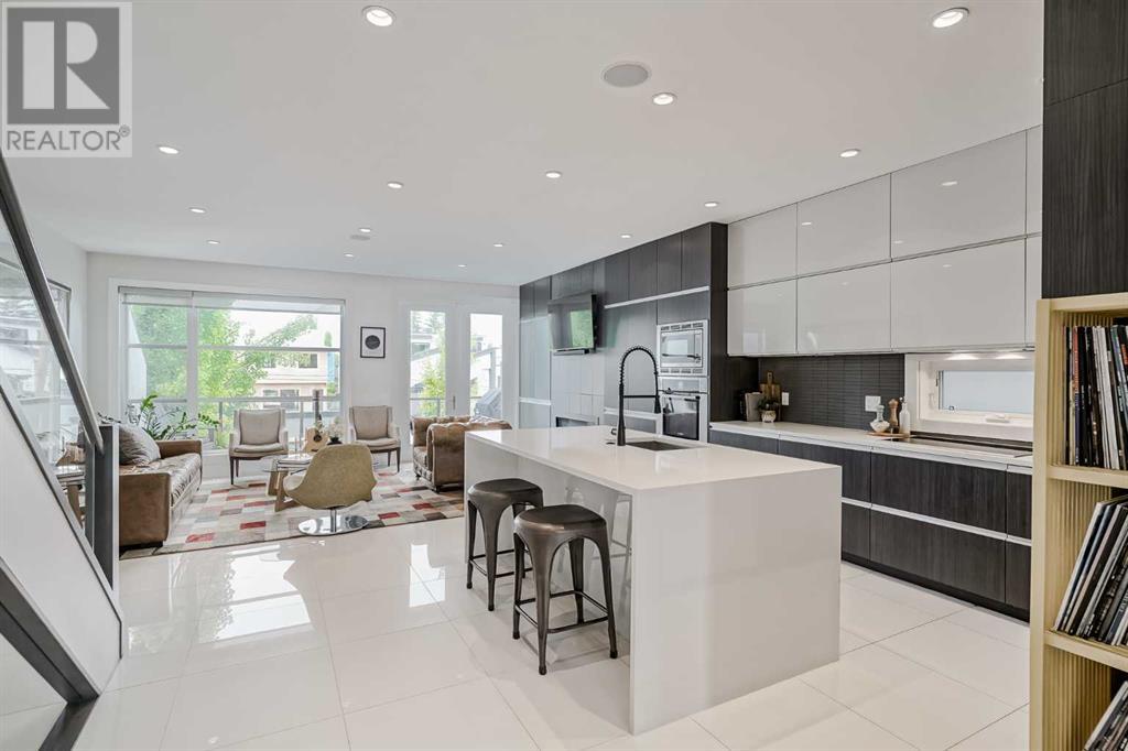 Single Family House for Sale in   Avenue SW South Calgary Calgary 