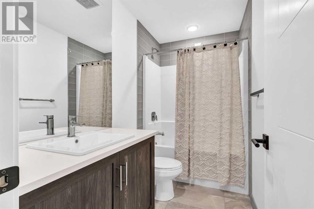 Single Family House for Sale in  Silverado Skies Common SW Silverado Calgary 