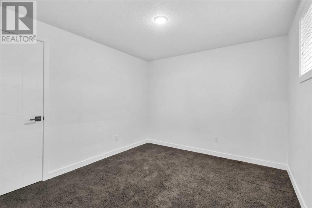 Single Family House for Sale in  Silverado Skies Common SW Silverado Calgary 