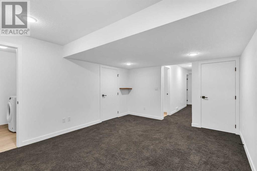 Single Family House for Sale in  Silverado Skies Common SW Silverado Calgary 