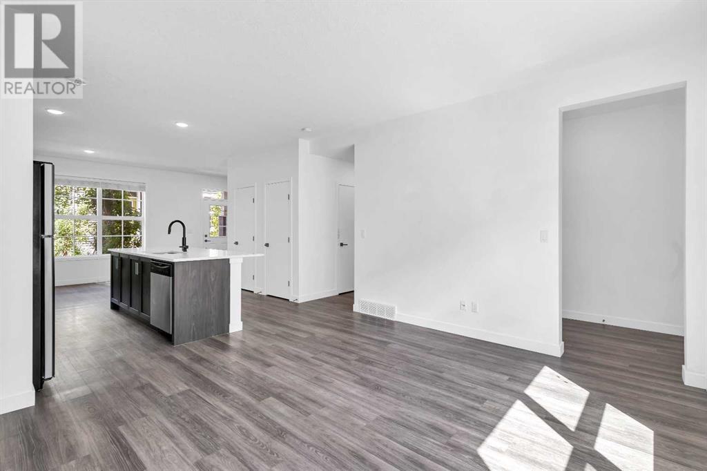 Single Family House for Sale in  Silverado Skies Common SW Silverado Calgary 