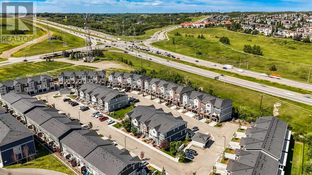 Single Family House for Sale in  Tuscany Summit Square NW Tuscany Calgary 
