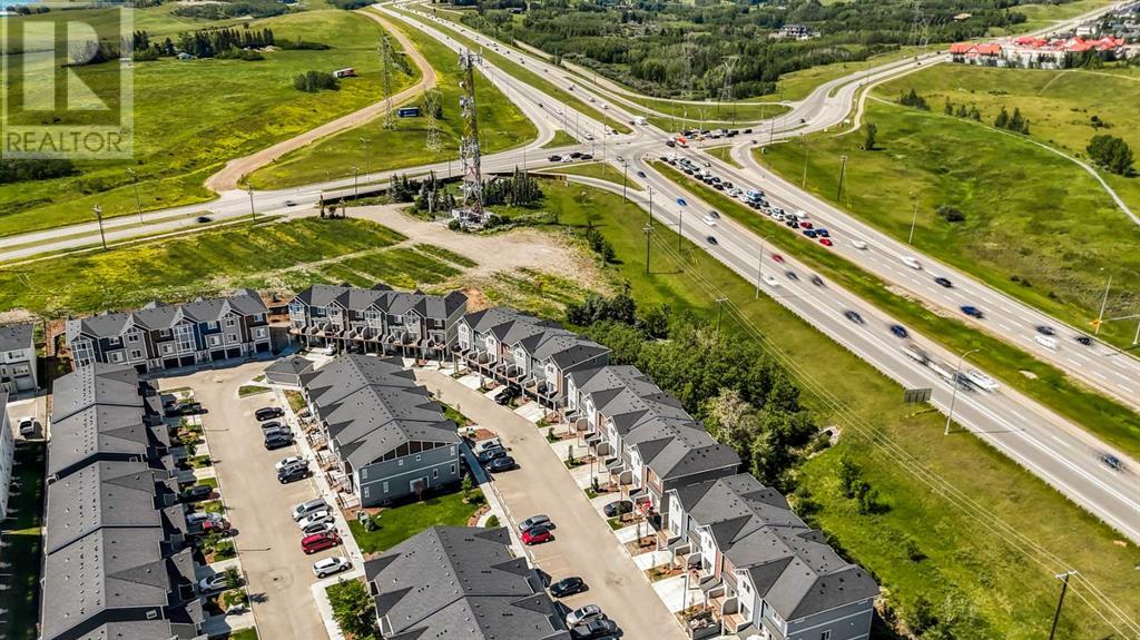 Single Family House for Sale in  Tuscany Summit Square NW Tuscany Calgary 