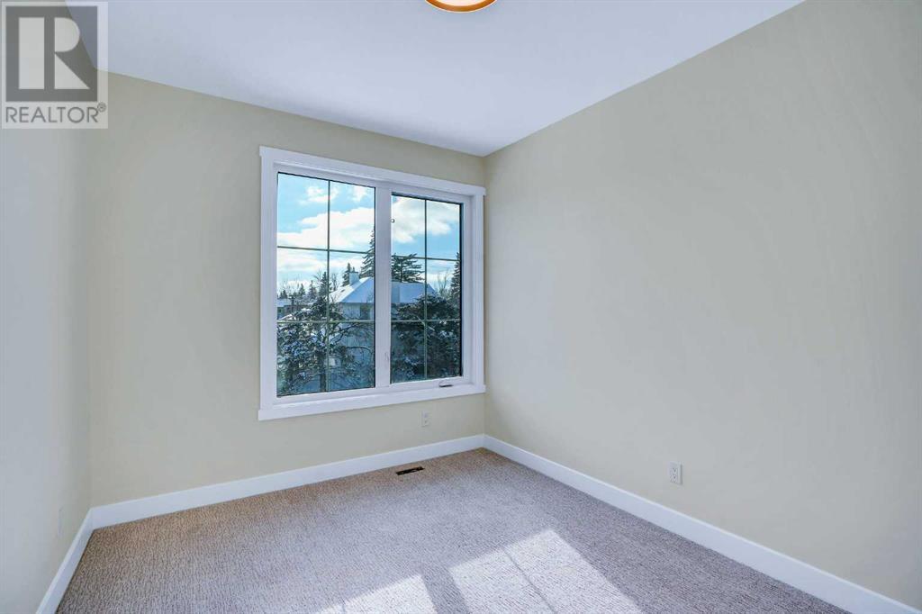 Single Family House for Sale in   Avenue SW Richmond Calgary 