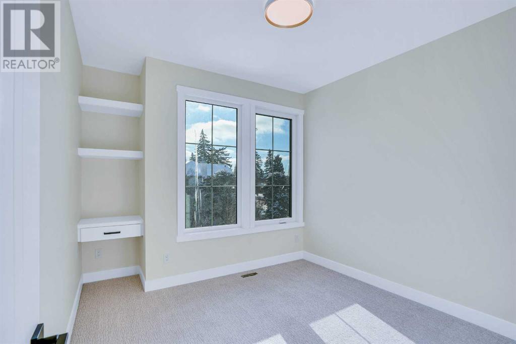 Single Family House for Sale in   Avenue SW Richmond Calgary 