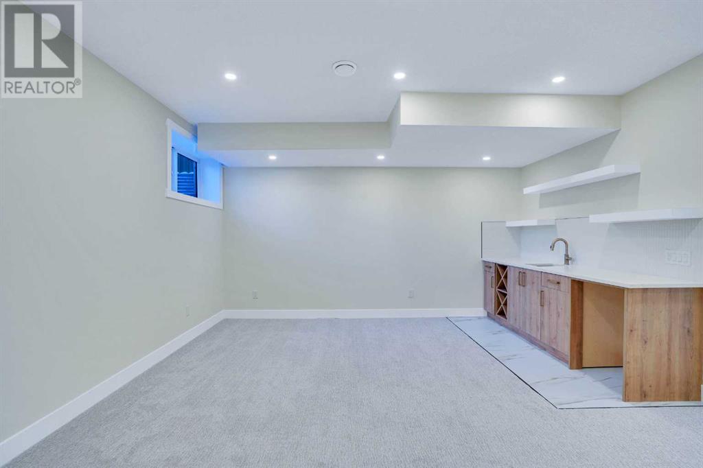Single Family House for Sale in   Avenue SW Richmond Calgary 