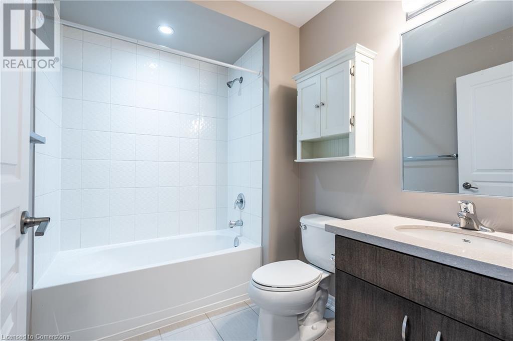 Photo 17 of 2086 Ghent Avenue Unit 41, Burlington ON