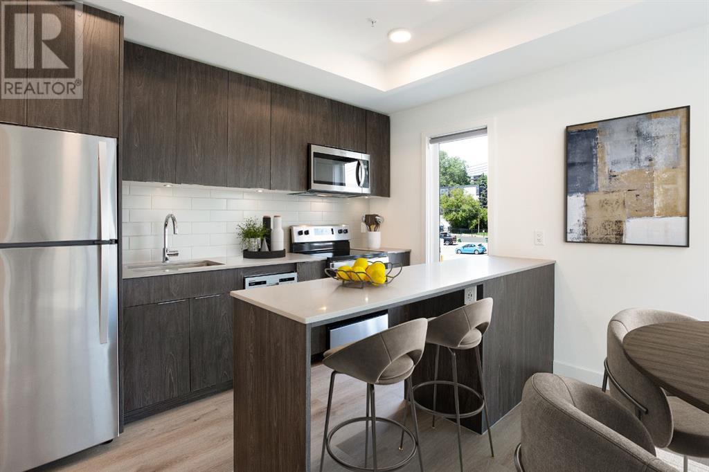 202, 455 1 Avenue NE, Calgary, Alberta