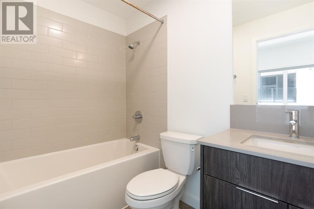 Single Family House for Sale in    Avenue NE Crescent Heights Calgary 