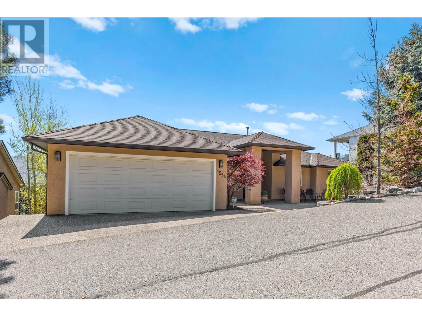 1554 Chardonnay Place, West Kelowna