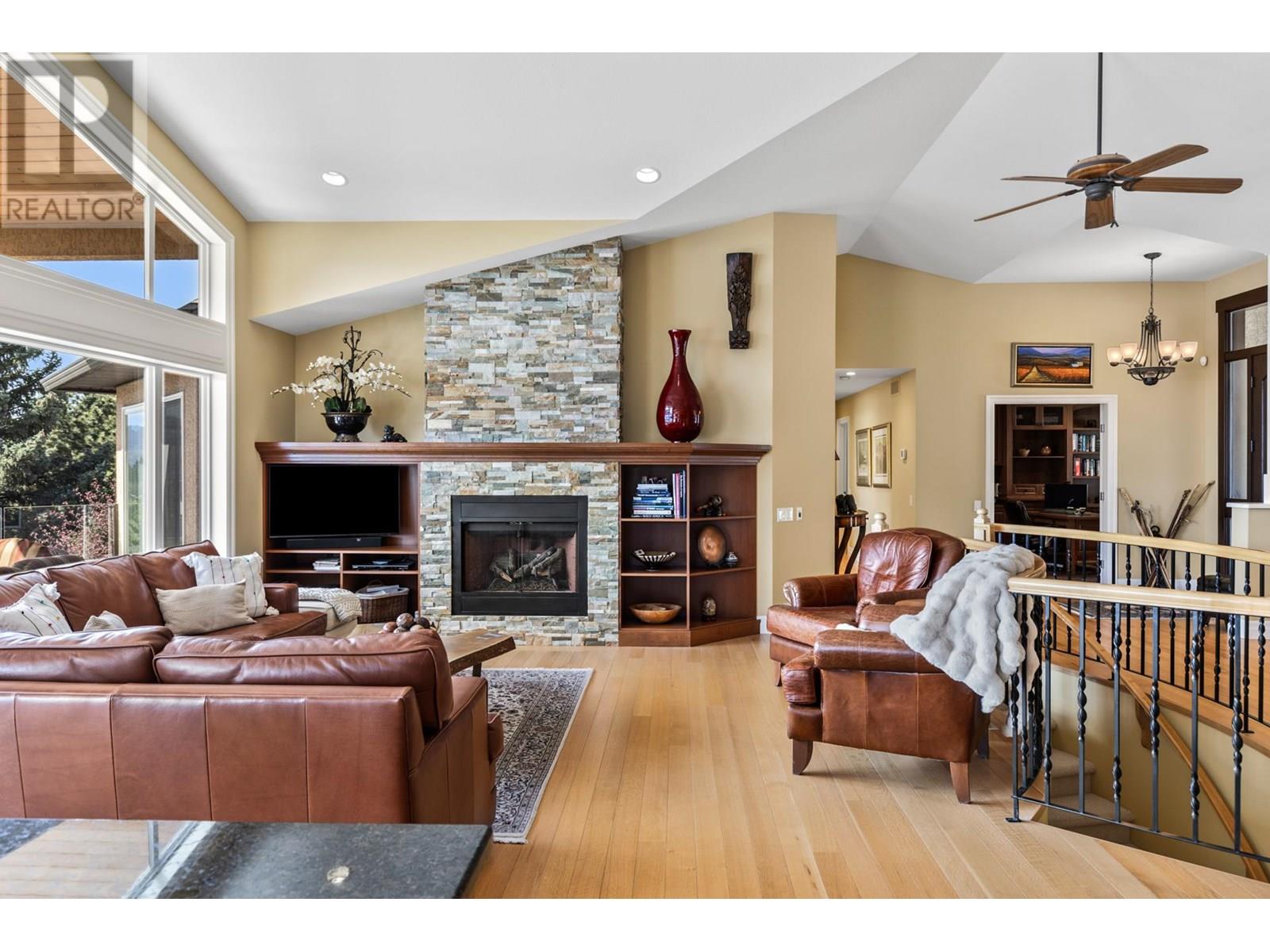  1554 Chardonnay Place, West Kelowna