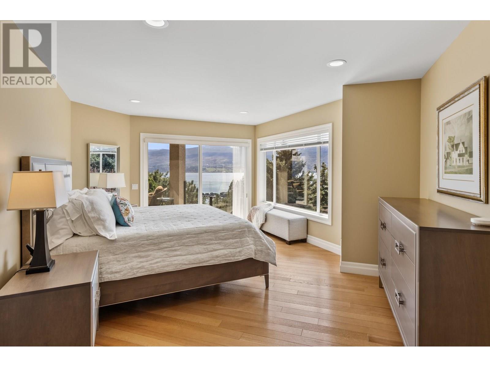  1554 Chardonnay Place, West Kelowna