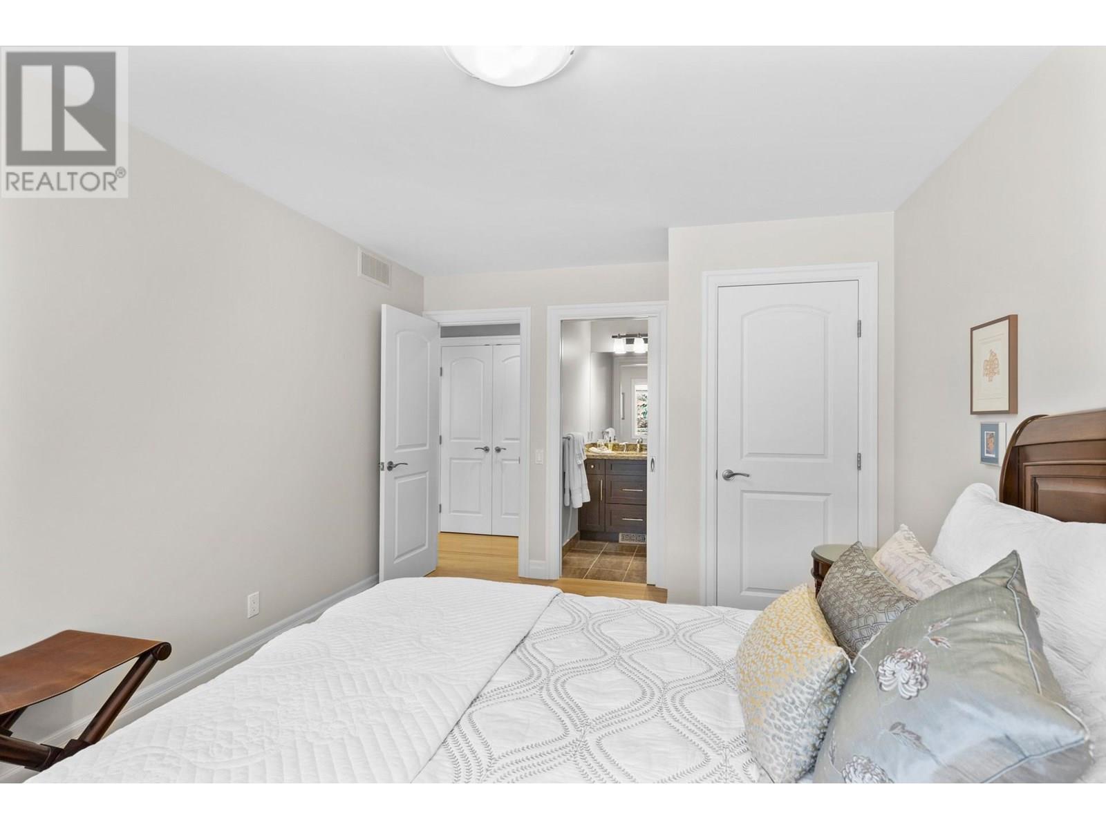  1554 Chardonnay Place, West Kelowna