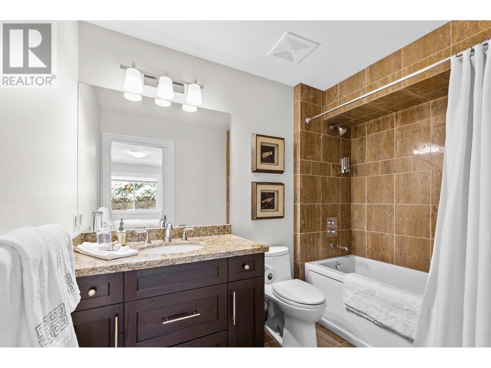  1554 Chardonnay Place, West Kelowna