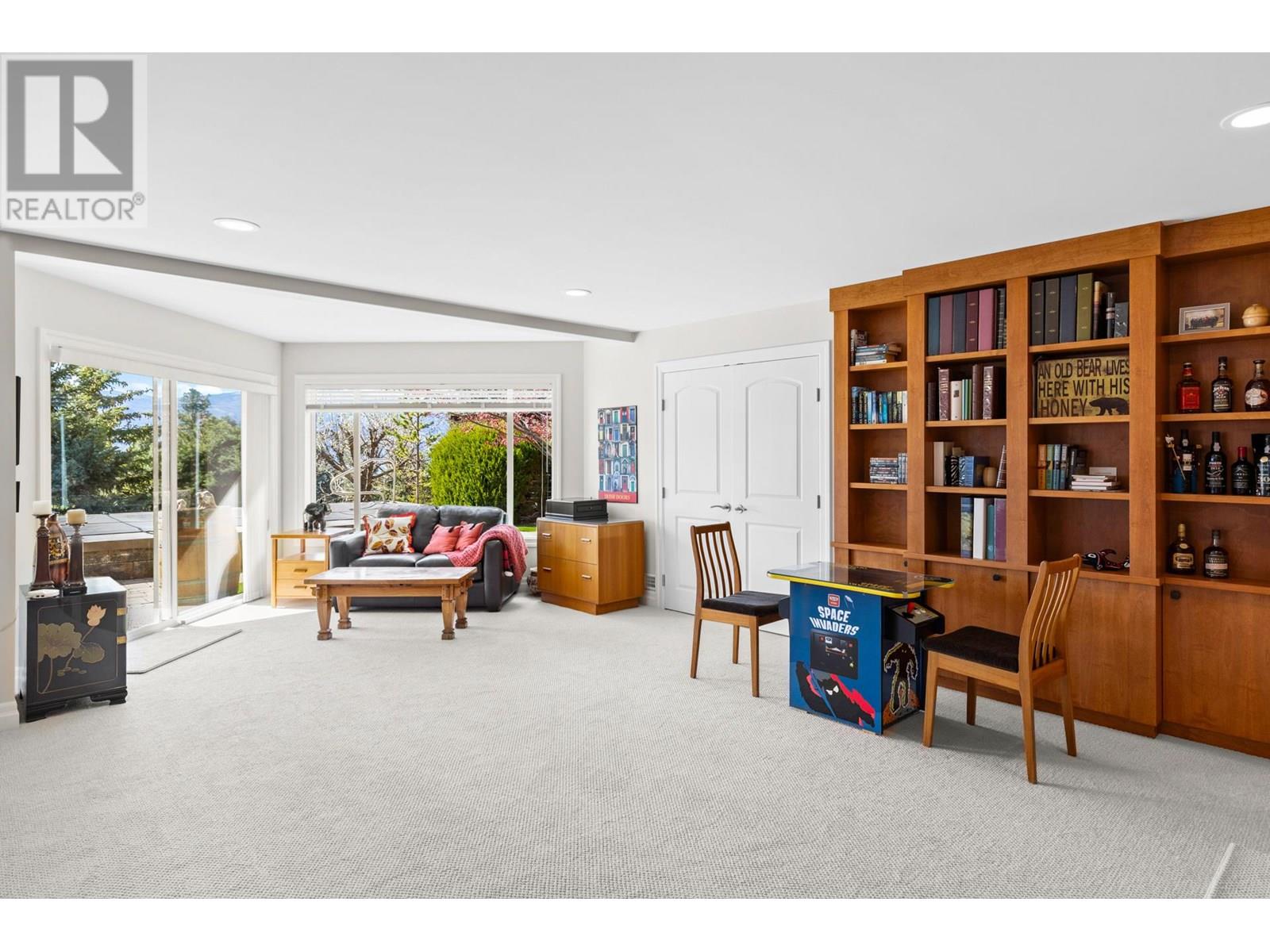  1554 Chardonnay Place, West Kelowna