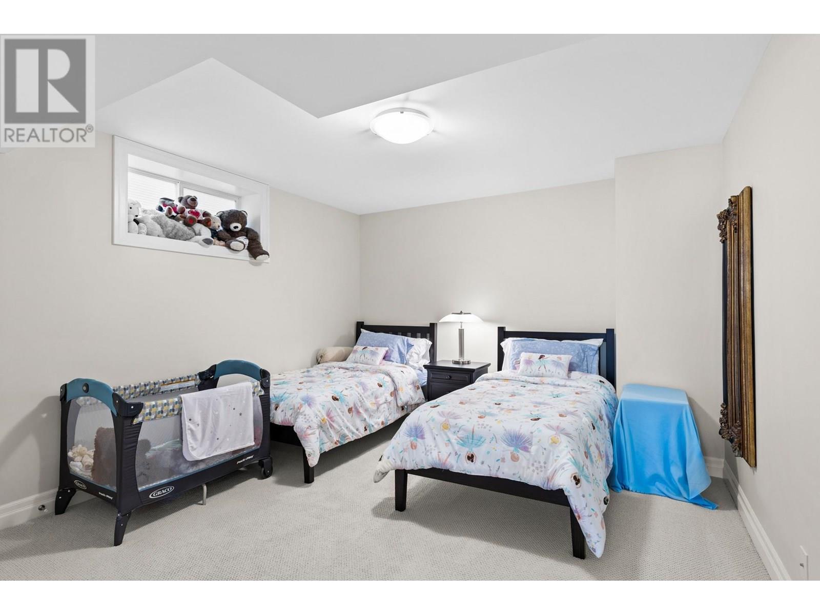  1554 Chardonnay Place, West Kelowna