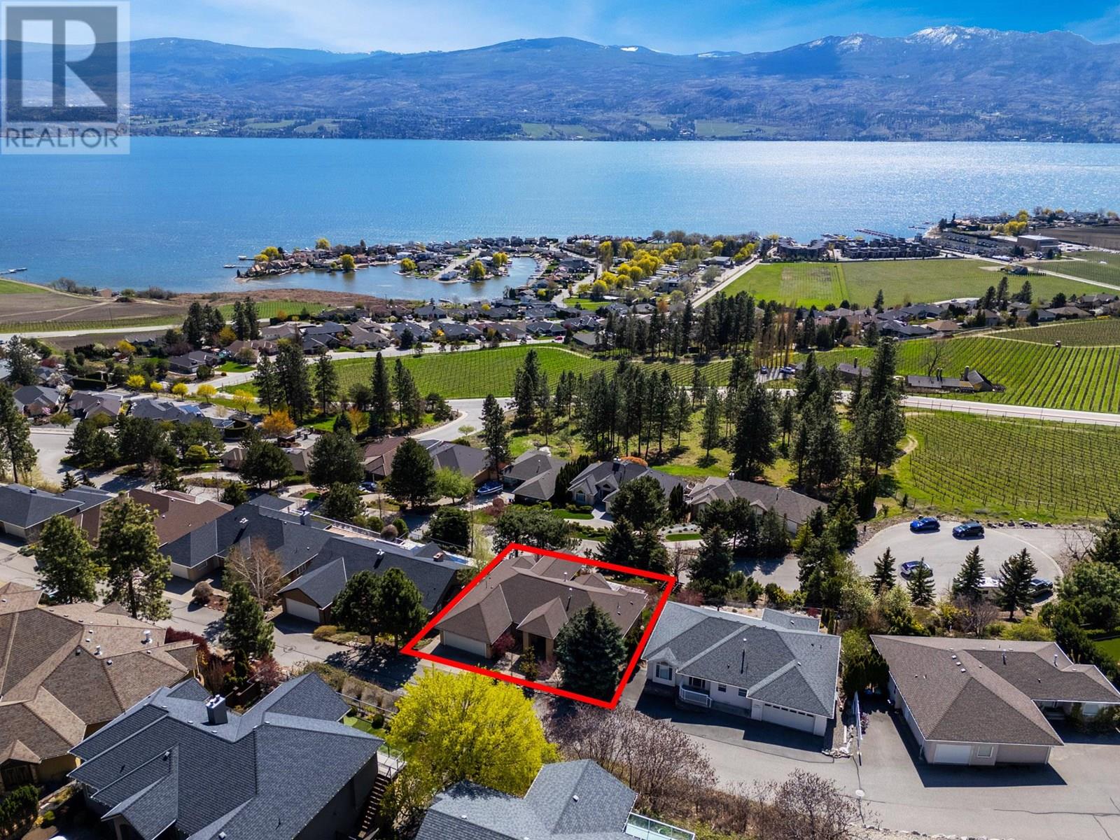  1554 Chardonnay Place, West Kelowna
