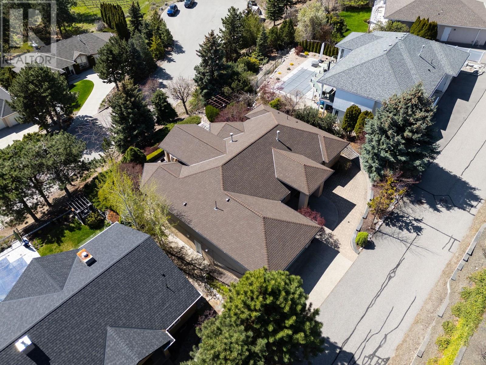  1554 Chardonnay Place, West Kelowna