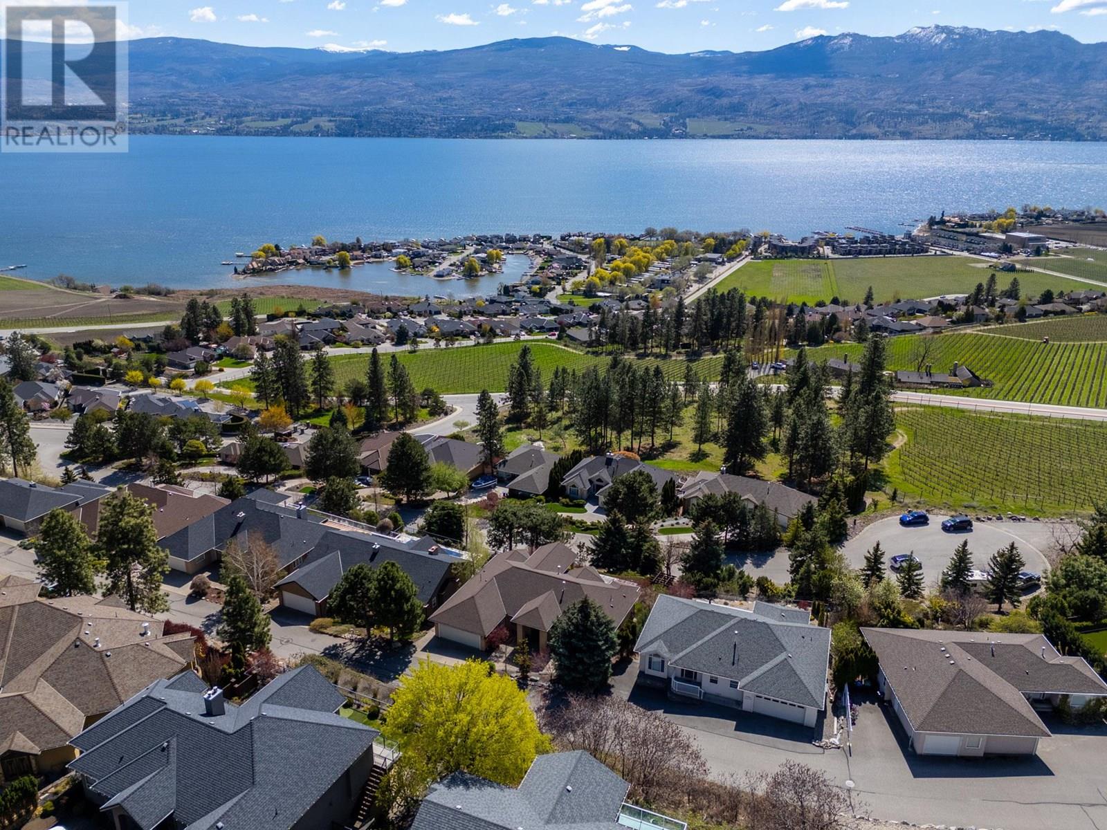  1554 Chardonnay Place, West Kelowna