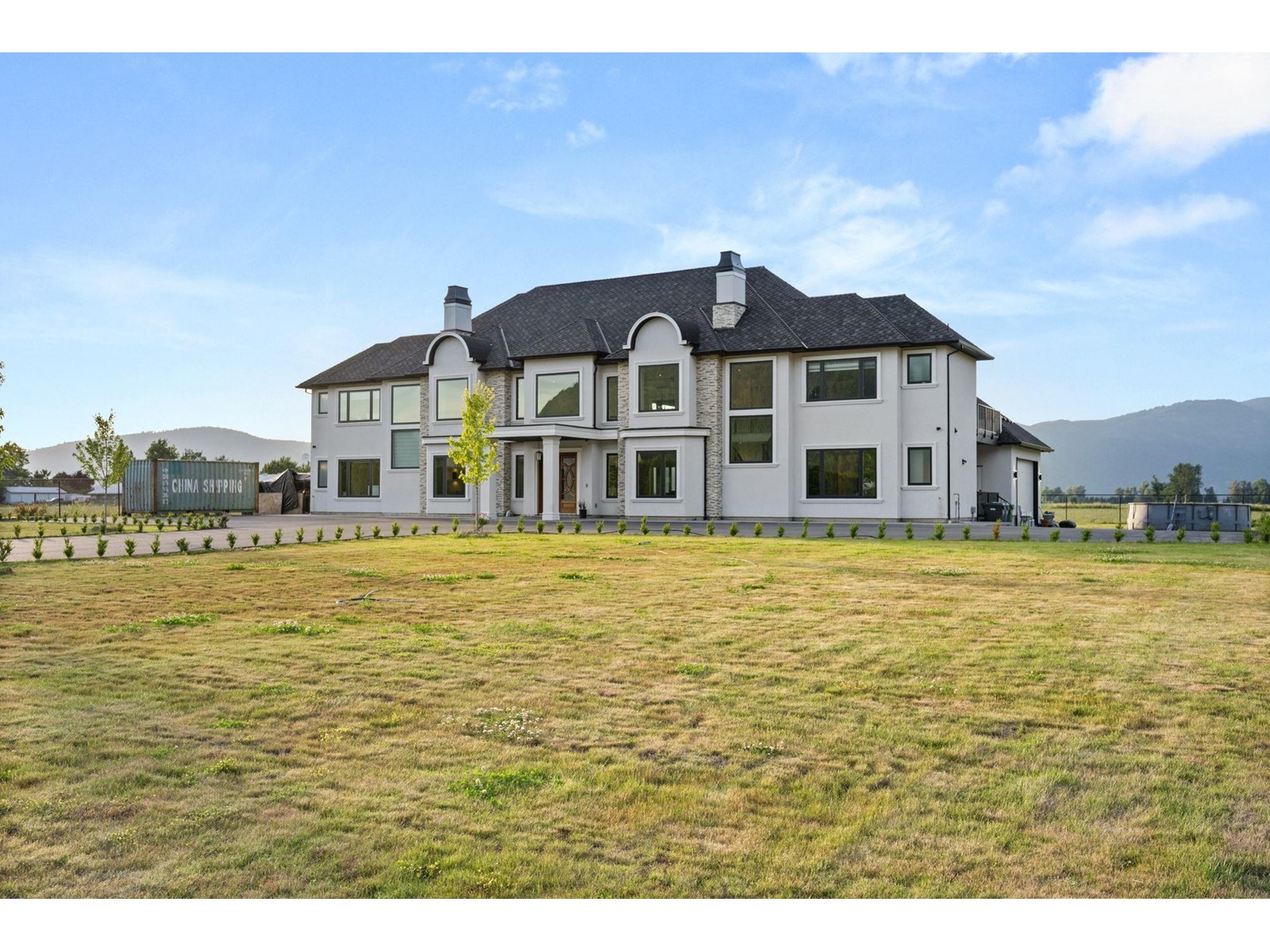 Photo 5 of 39321 Blacklock Road, Abbotsford BC