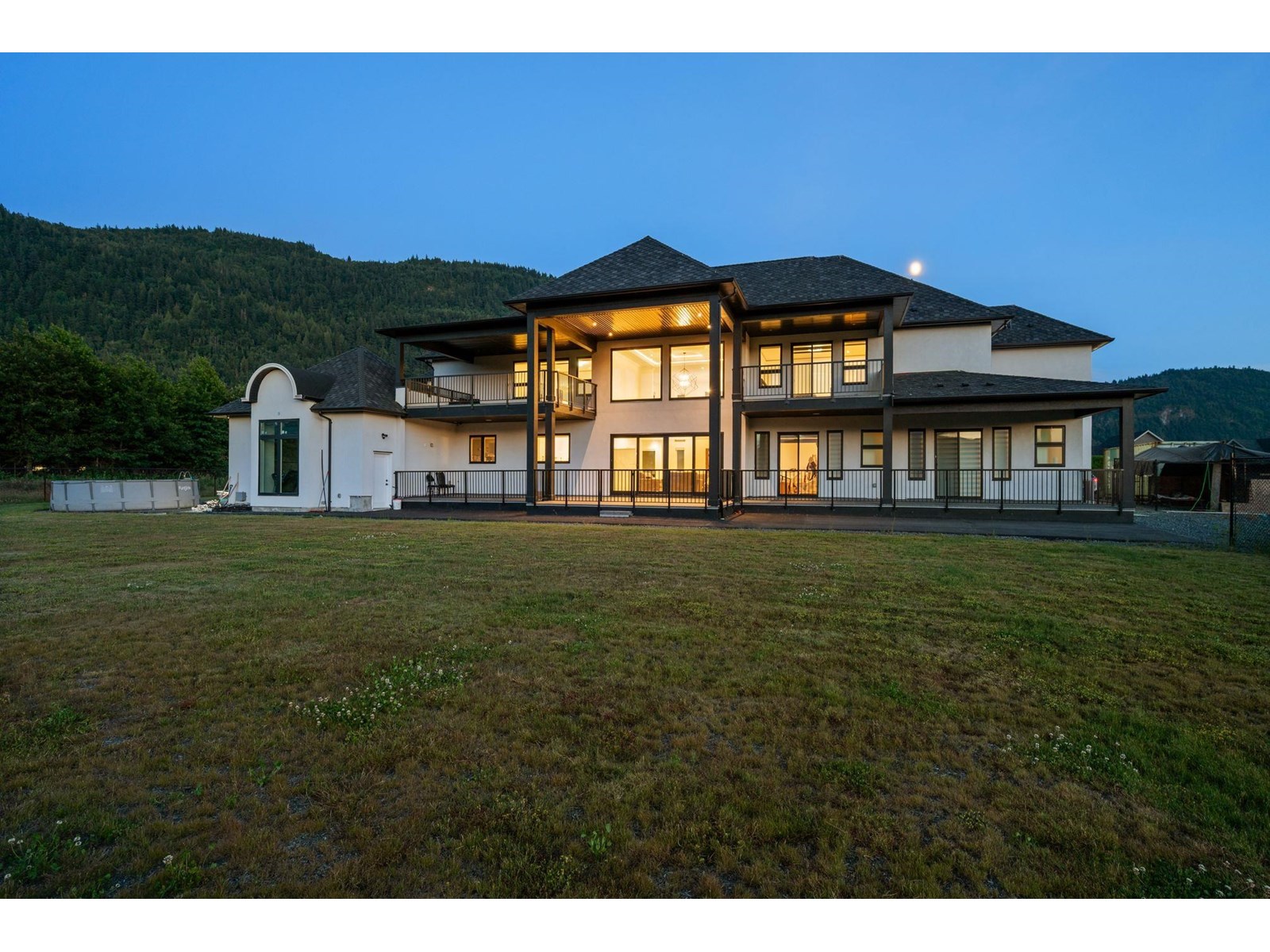 Photo 7 of 39321 Blacklock Road, Abbotsford BC