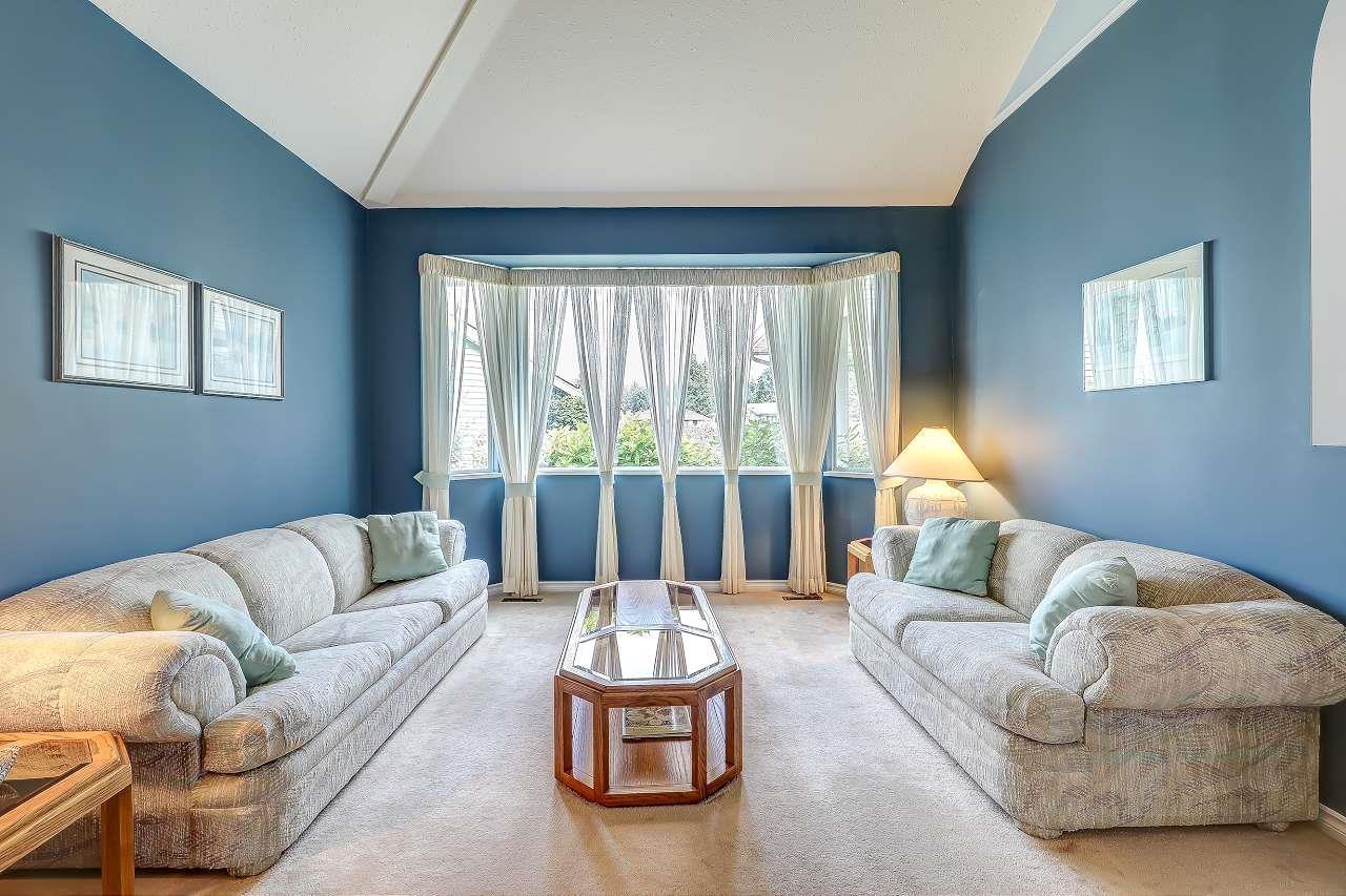 Photo 4 of 5979 Southpark Grove, Surrey BC