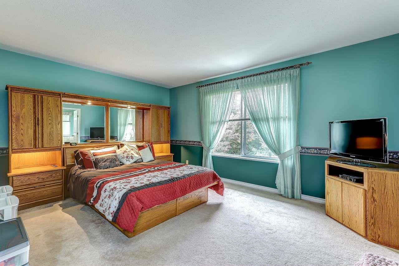 Photo 21 of 5979 Southpark Grove, Surrey BC