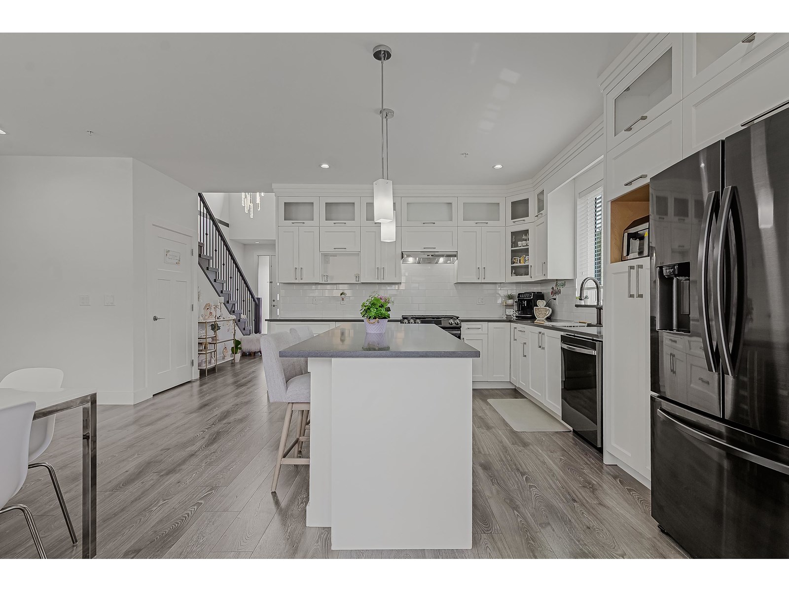 Photo 14 of 33123 Benedict Boulevard, Mission BC