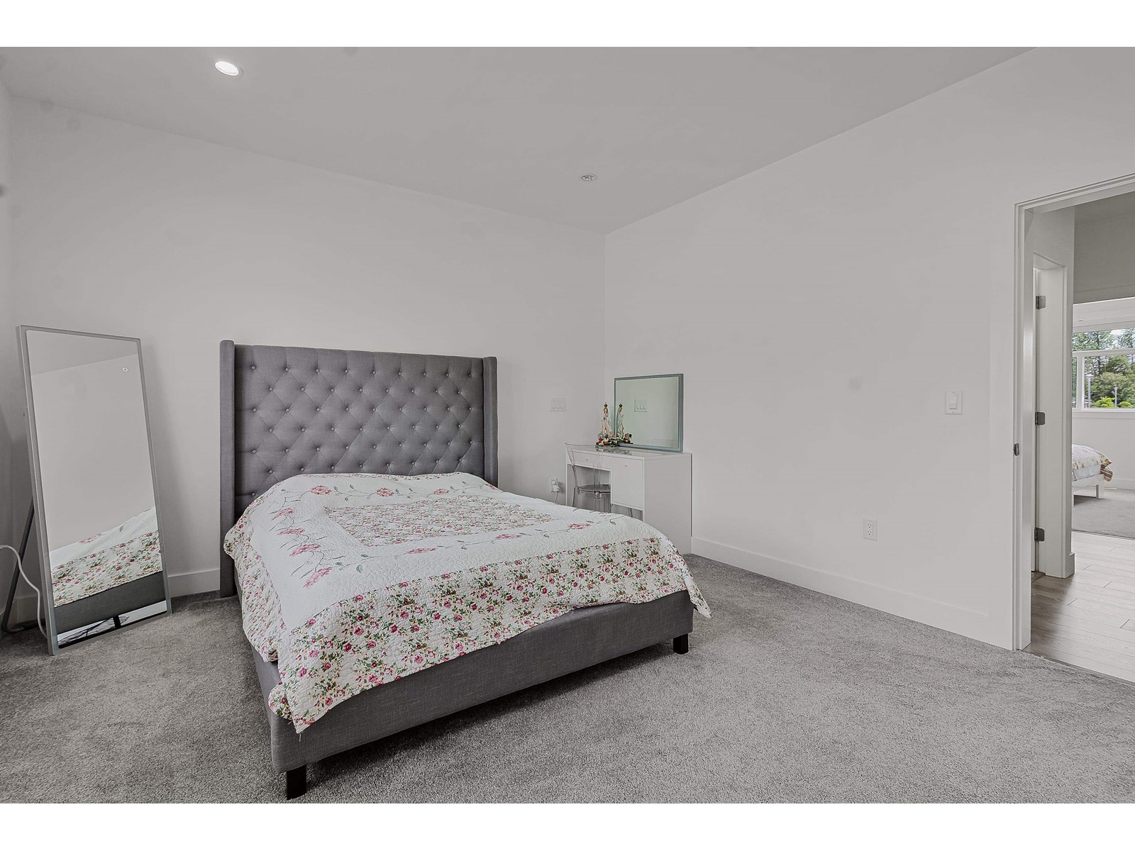Photo 33 of 33123 Benedict Boulevard, Mission BC