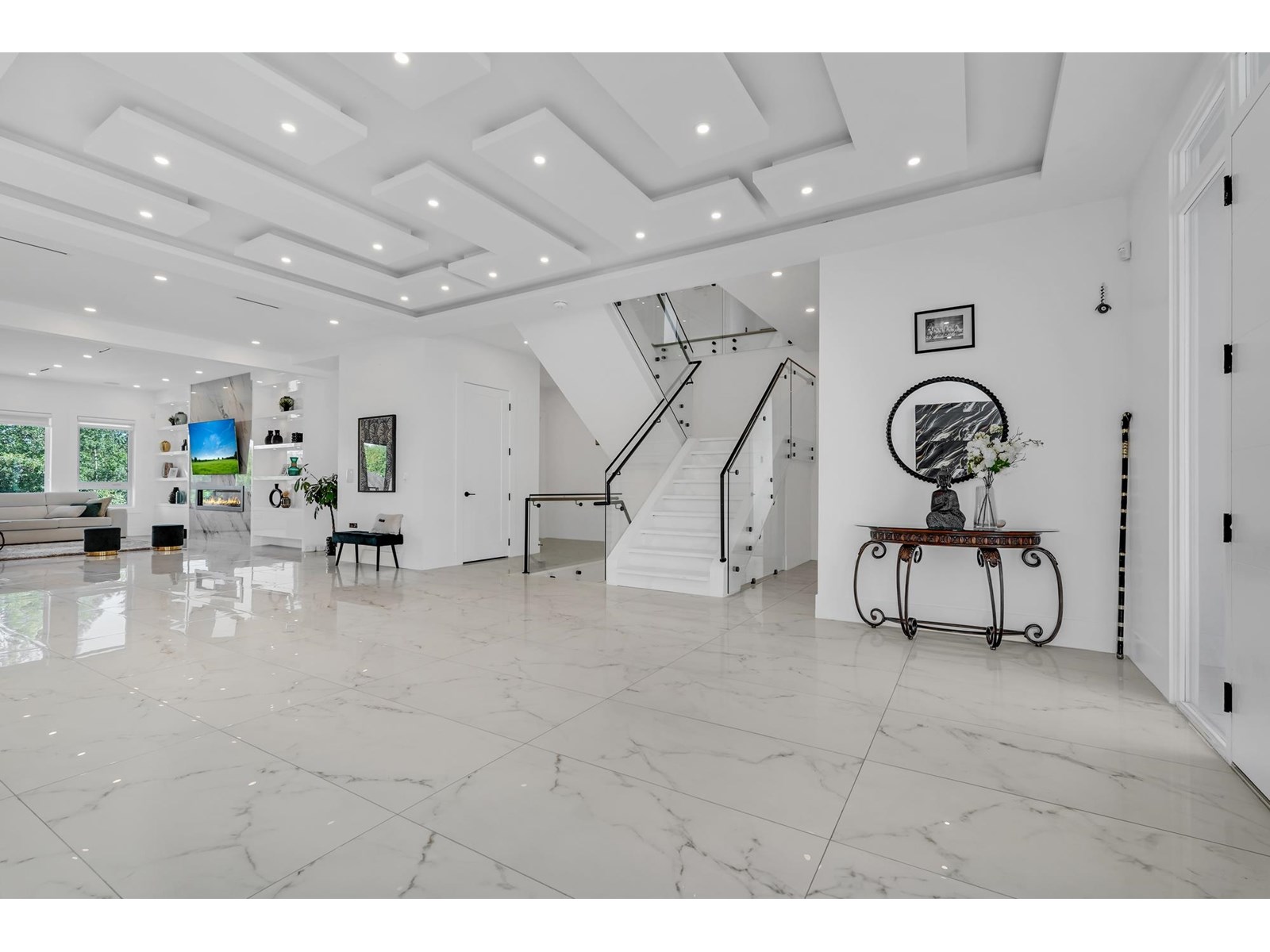 Photo 6 of 12958 Southridge Drive, Surrey BC