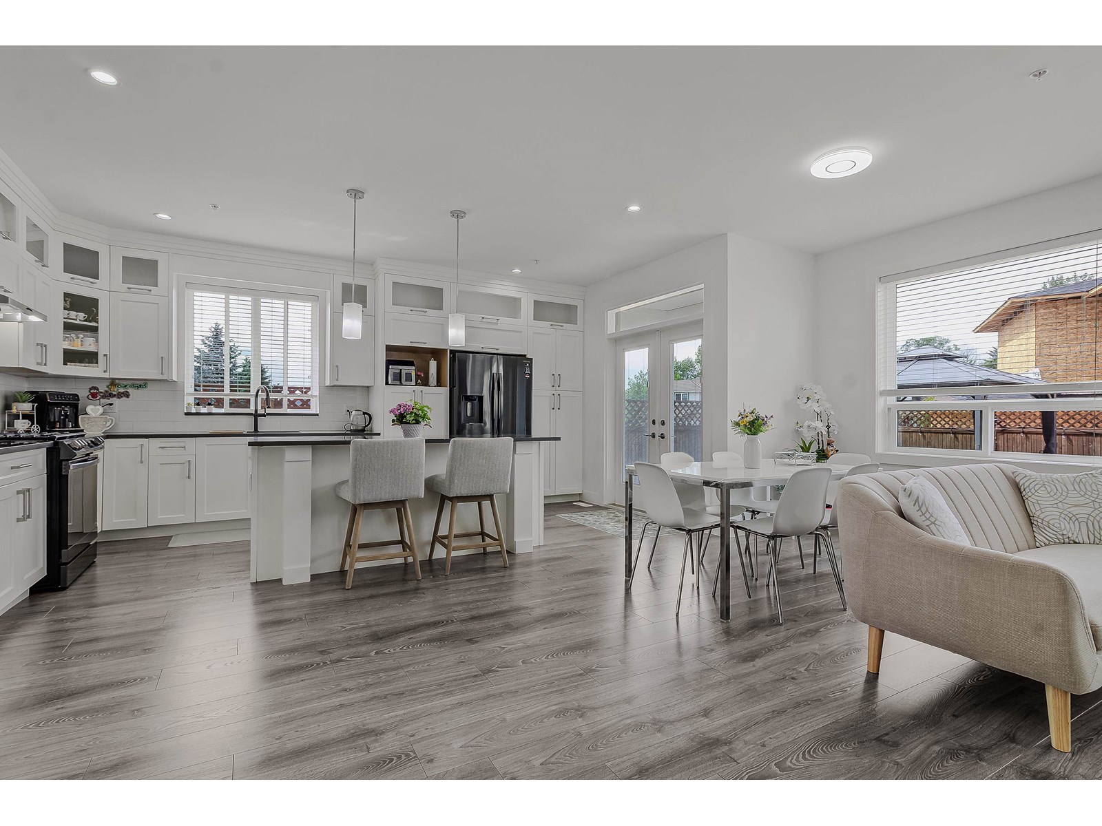 Photo 17 of 33123 Benedict Boulevard, Mission BC