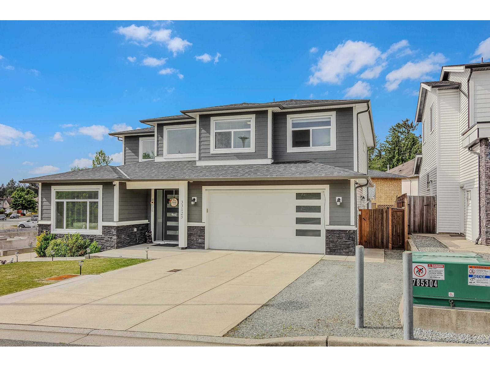 Photo 4 of 33123 Benedict Boulevard, Mission BC