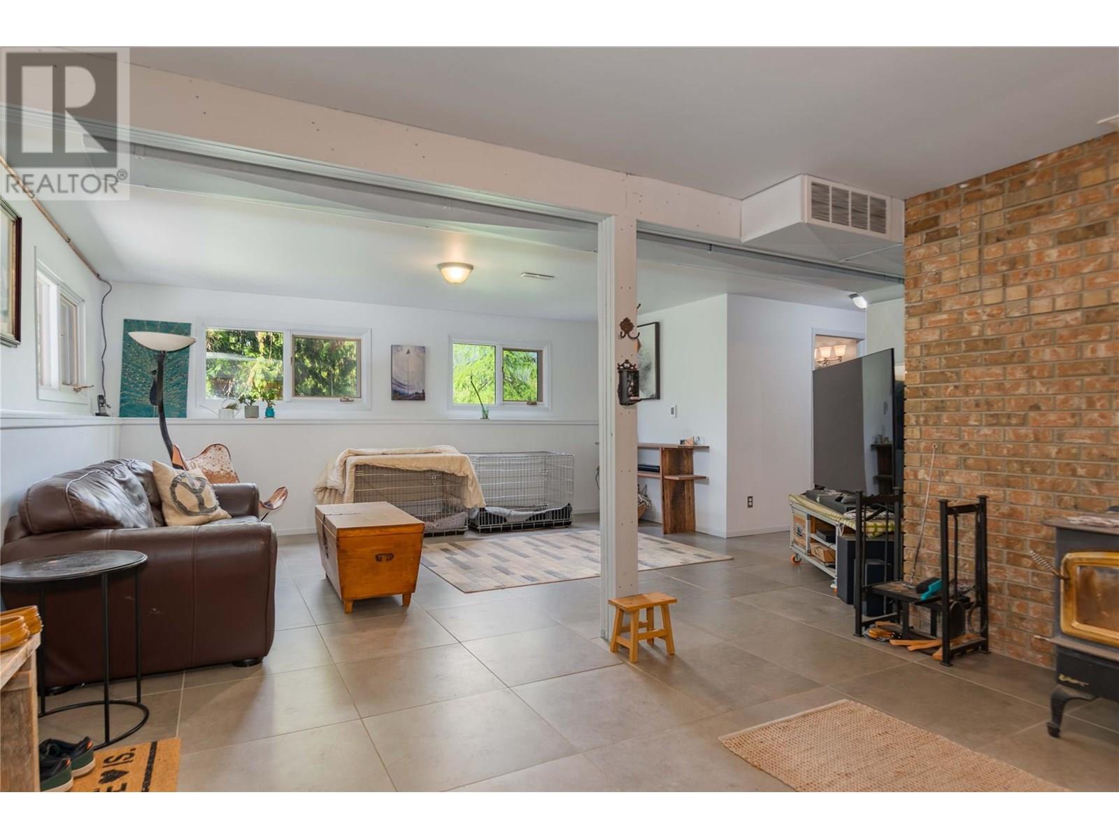 337 Wilson Road, Fruitvale