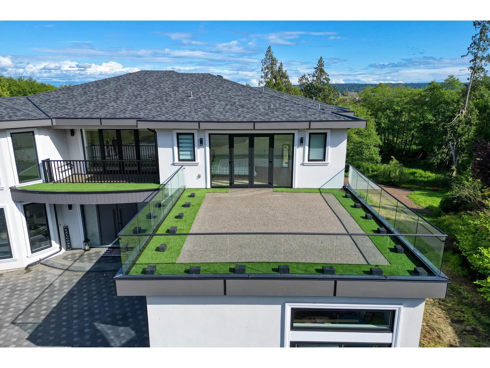Photo 34 of 12958 Southridge Drive, Surrey BC